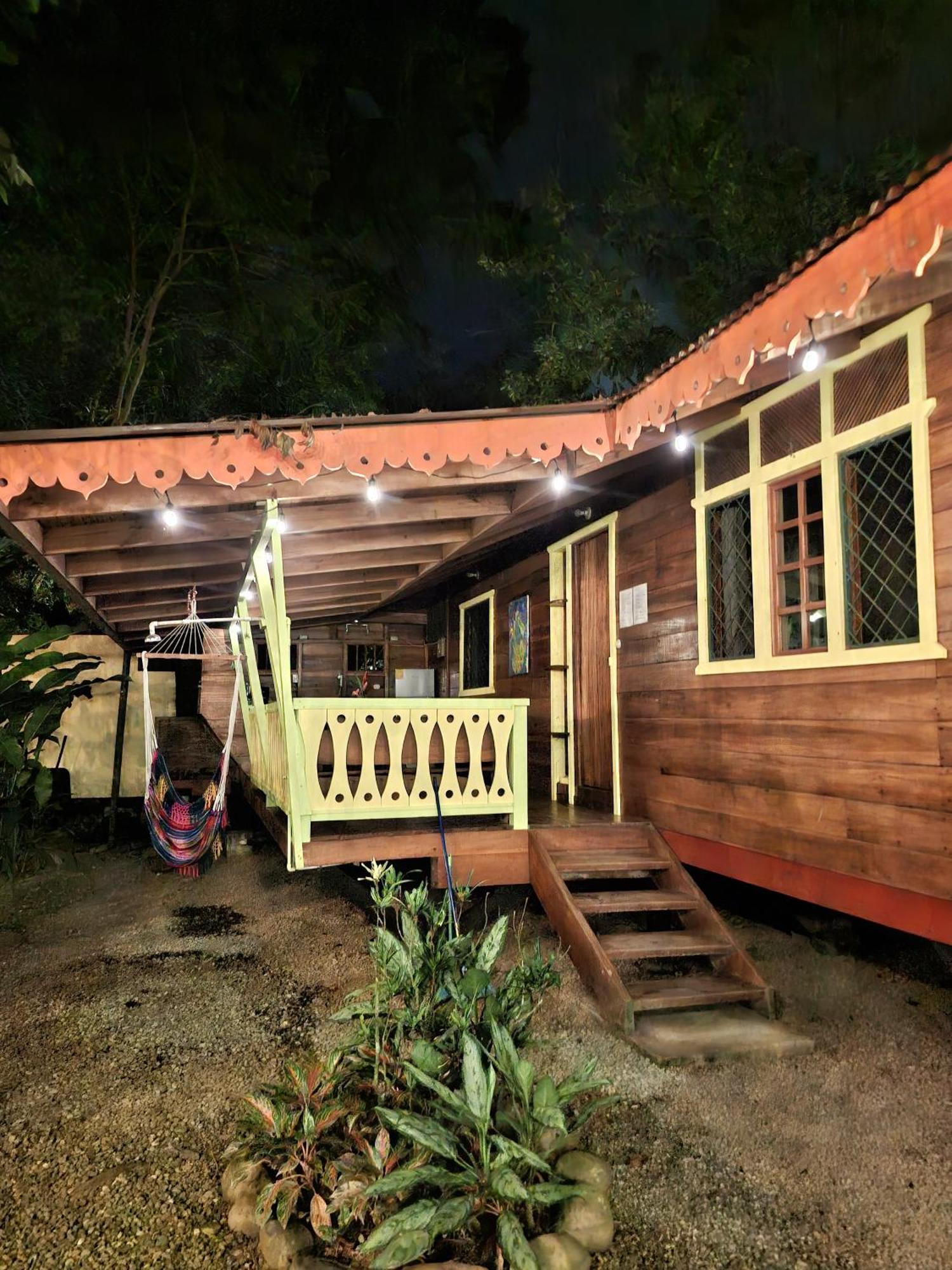 El Jardin De Playa Negra Villa Puerto Viejo de Talamanca Exterior photo